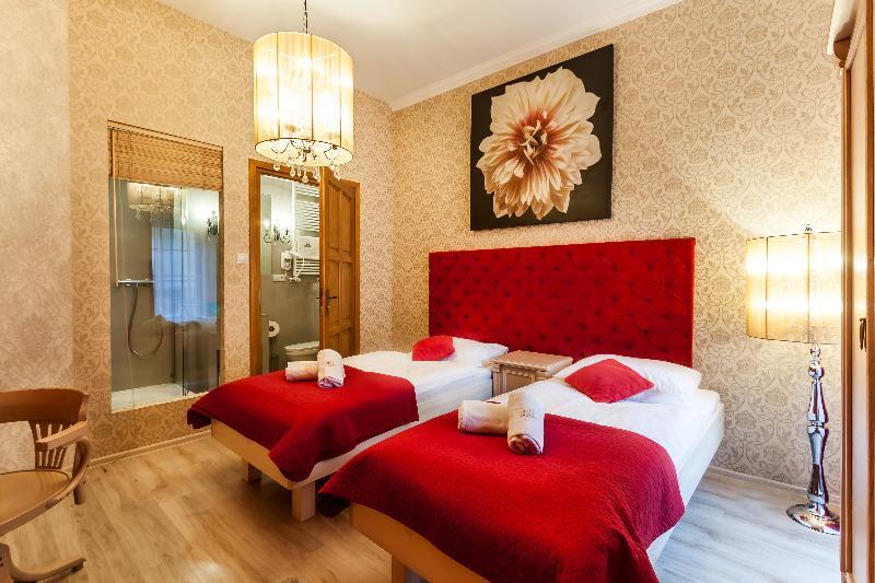อพาร์ตโฮเต็ล โอเบอร์ซา Aparthotel คราคูฟ ภายนอก รูปภาพ