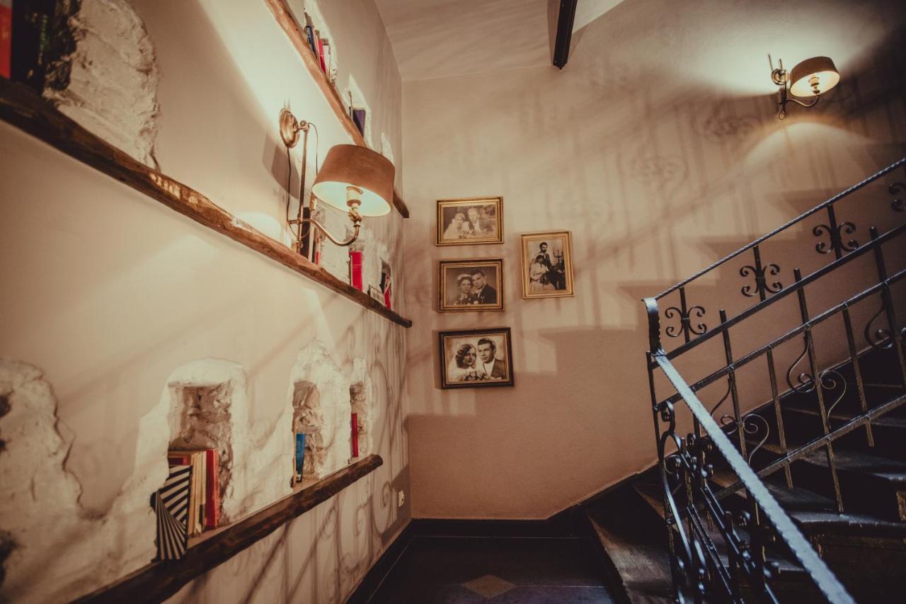 อพาร์ตโฮเต็ล โอเบอร์ซา Aparthotel คราคูฟ ภายนอก รูปภาพ